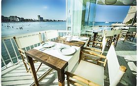 Hotel Muva Beach